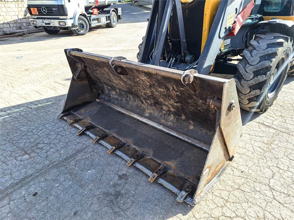 Mecalac TLB890PS Baggerlader