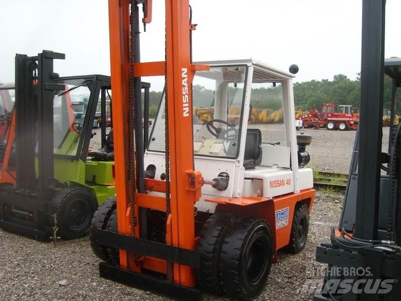 Nissan 40 Dieselstapler