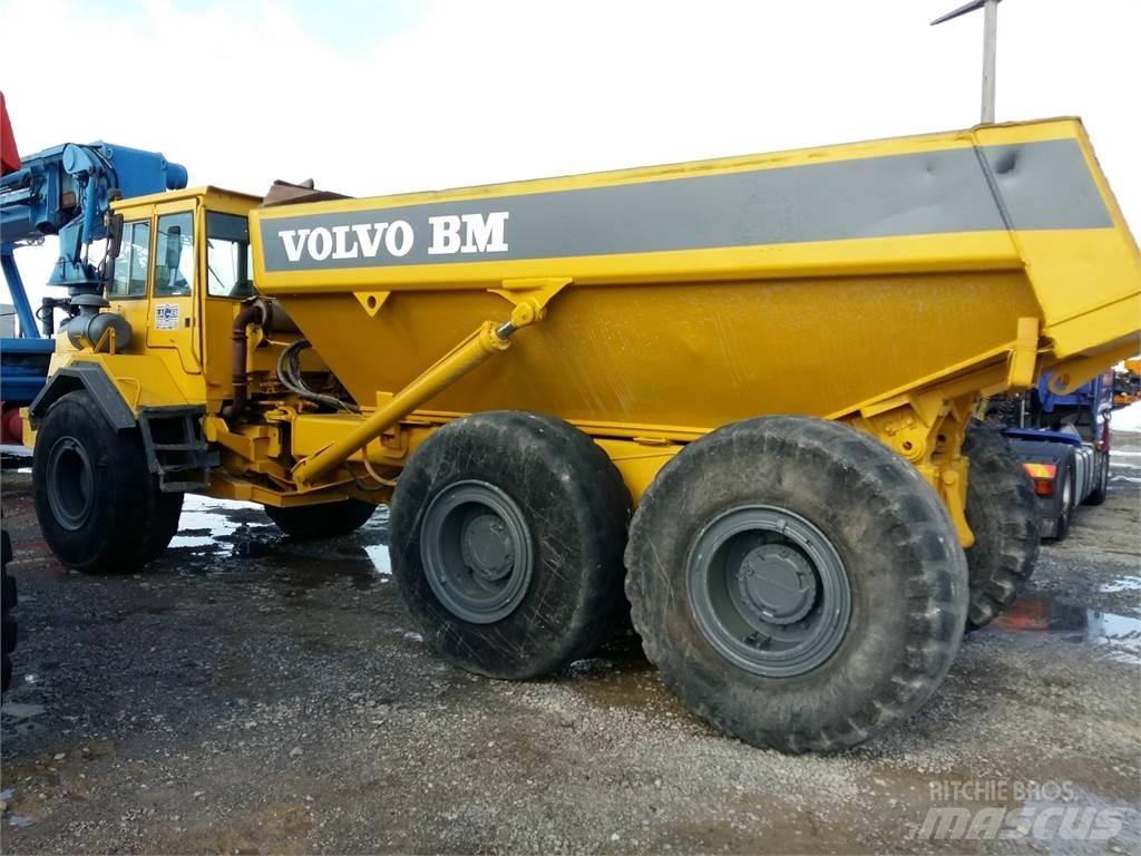 Volvo A25 Dumper - Knickgelenk