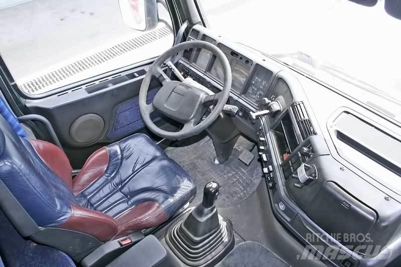 Volvo FH 12-420 Sattelzugmaschinen