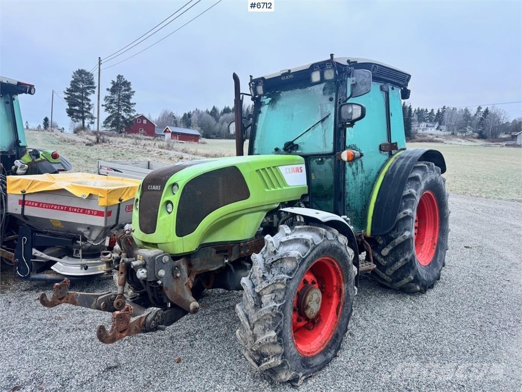 CLAAS 220 Traktoren