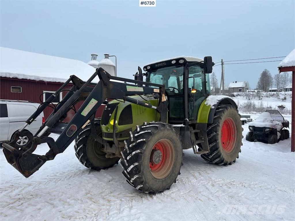 CLAAS Ares 697 Traktoren