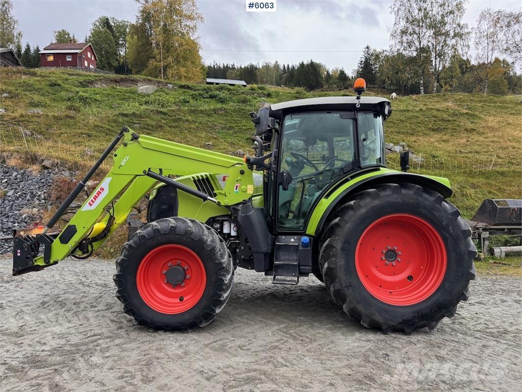 CLAAS Arion 460 Traktoren