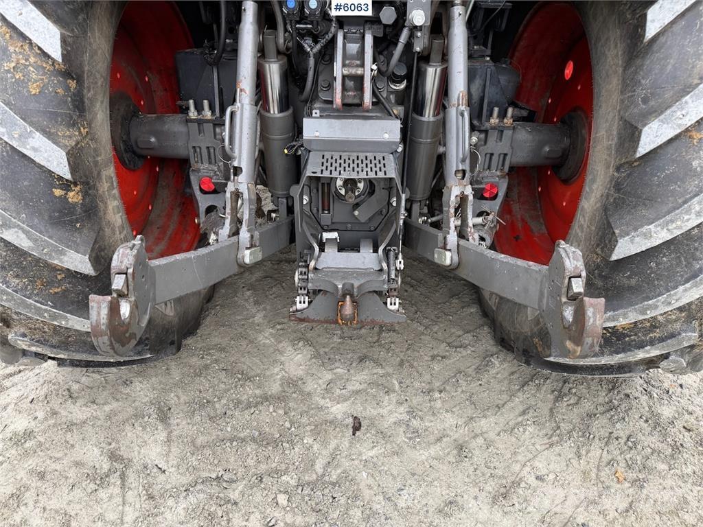 CLAAS Arion 460 Traktoren