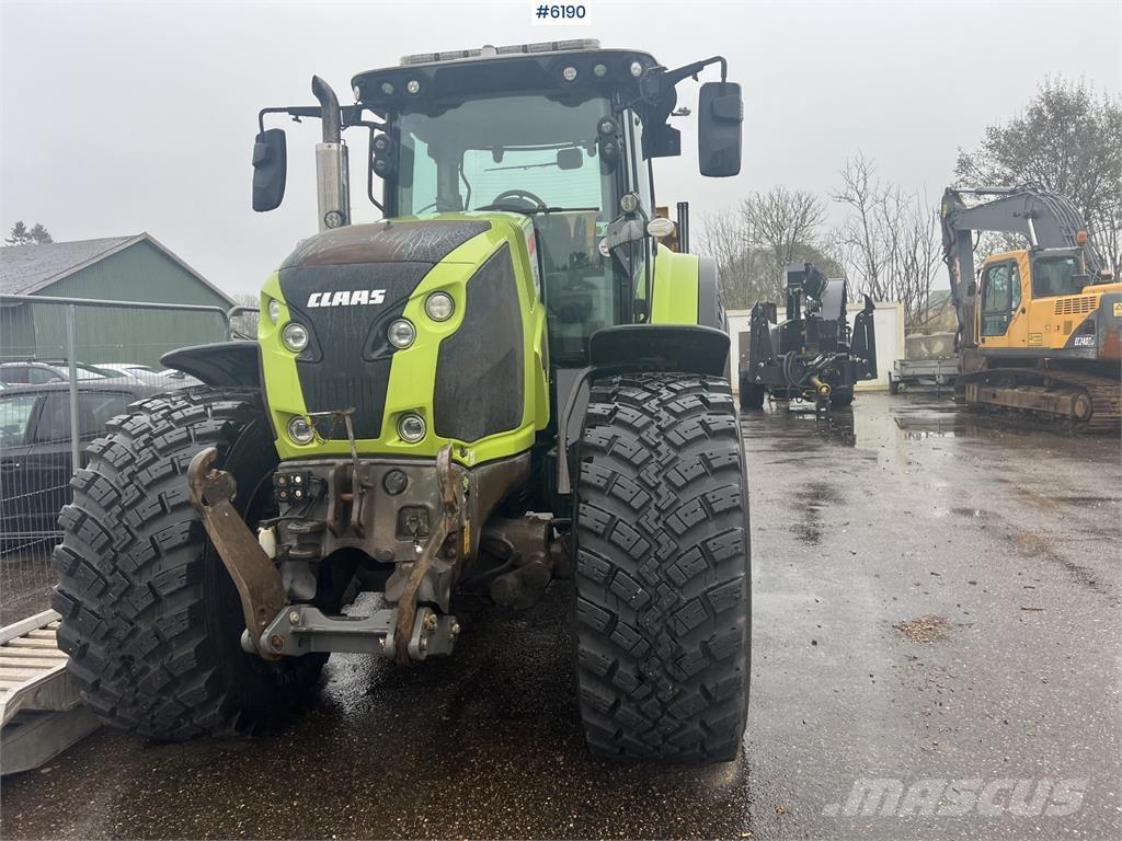 CLAAS Axion 830 Traktoren