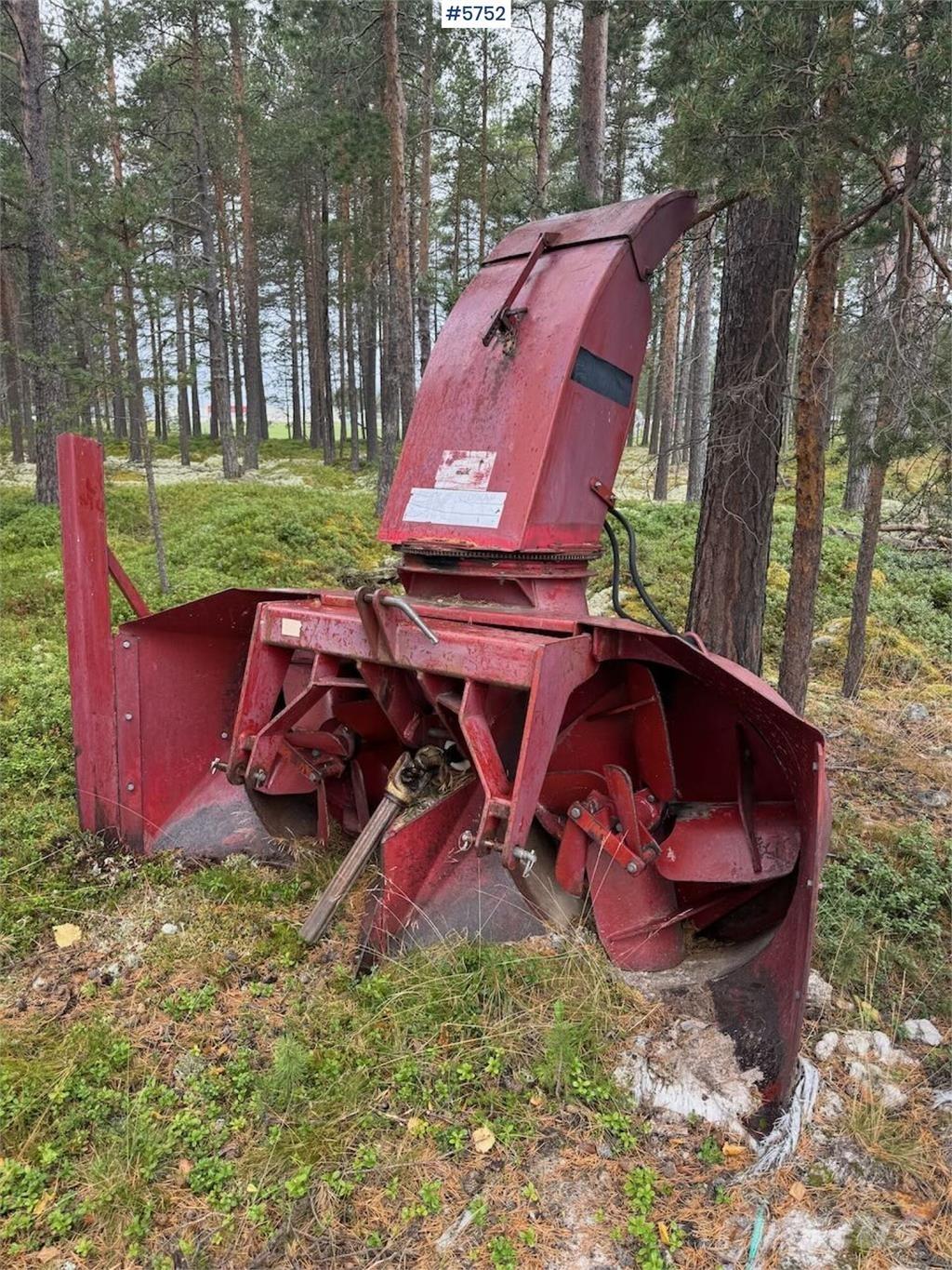 Dalen 1278 Schneeschilde und -pflüge