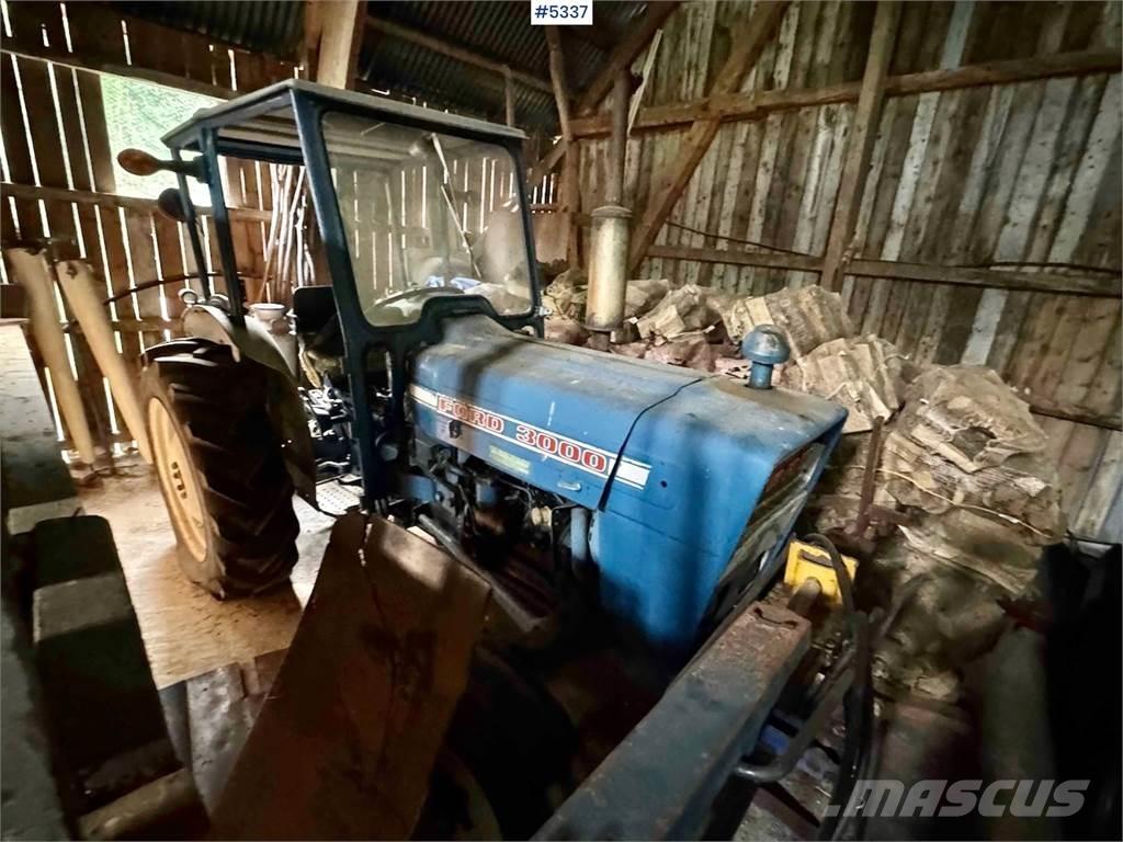 Ford 3000 Traktoren