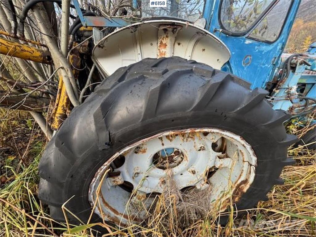 Ford 4000 Traktoren