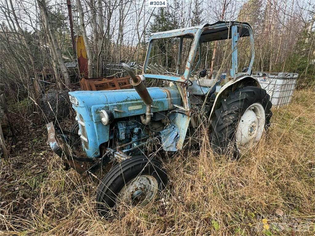 Ford Super Dexta Traktoren