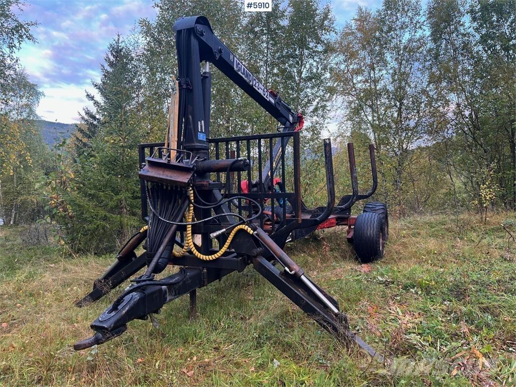 Igland 23-62 Holzanhänger