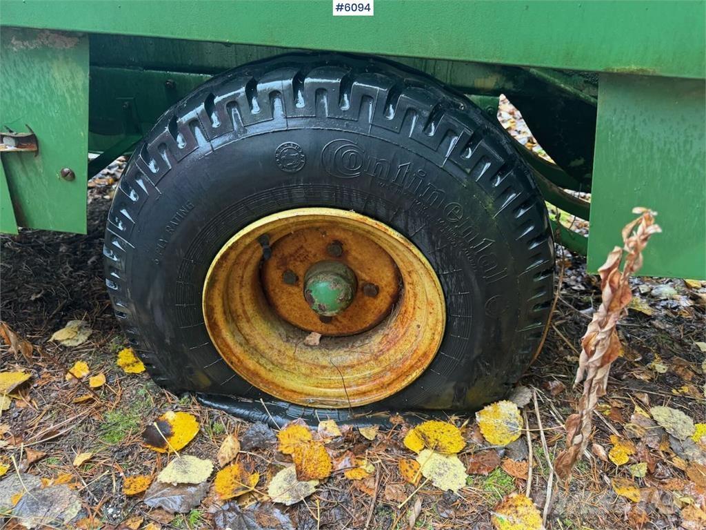 John Deere 332 Sonstige Erntemaschinen