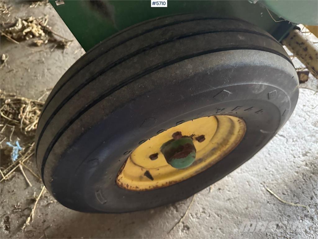 John Deere 336 Sonstige Erntemaschinen