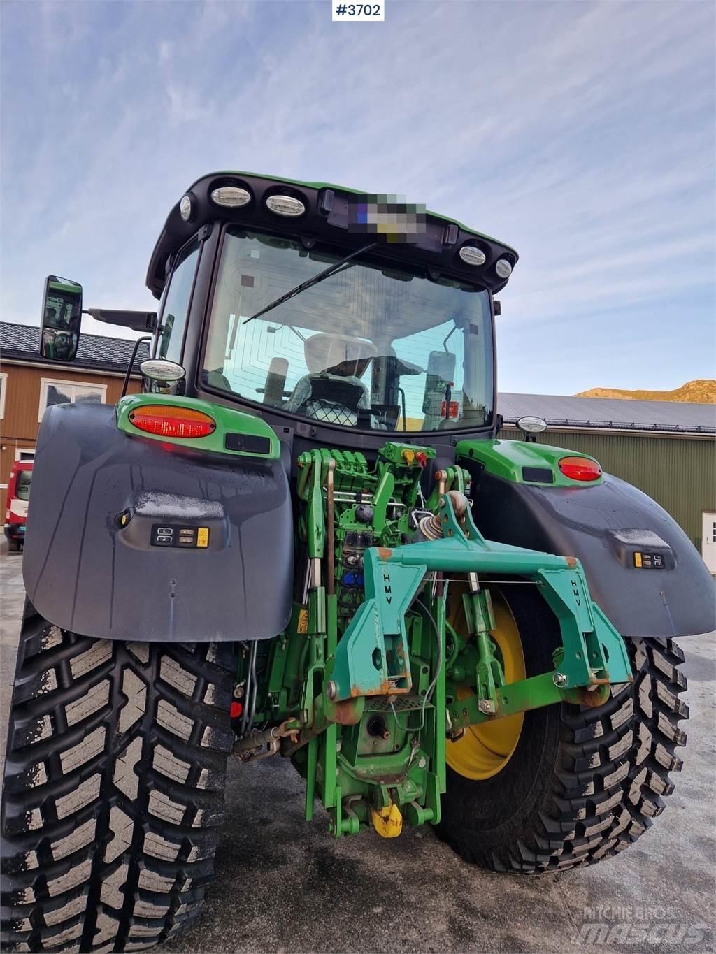 John Deere 6155 R Traktoren