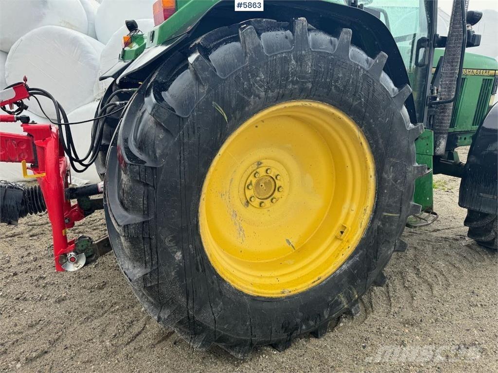 John Deere 6400 Traktoren