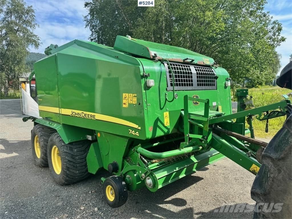 John Deere 744 Sonstige Erntemaschinen