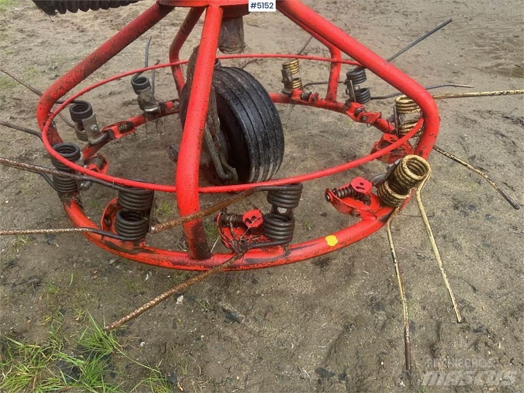 Kuhn Haybob 360 Sonstige Erntemaschinen