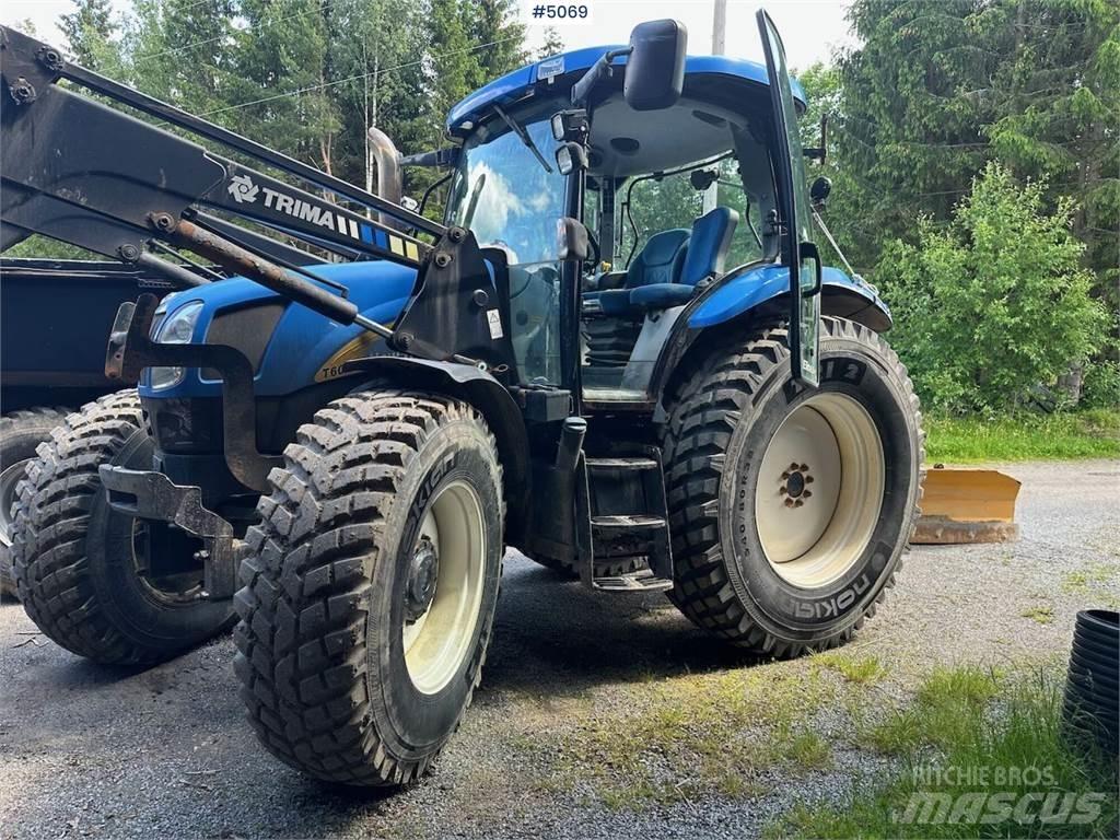 New Holland T6040 Traktoren