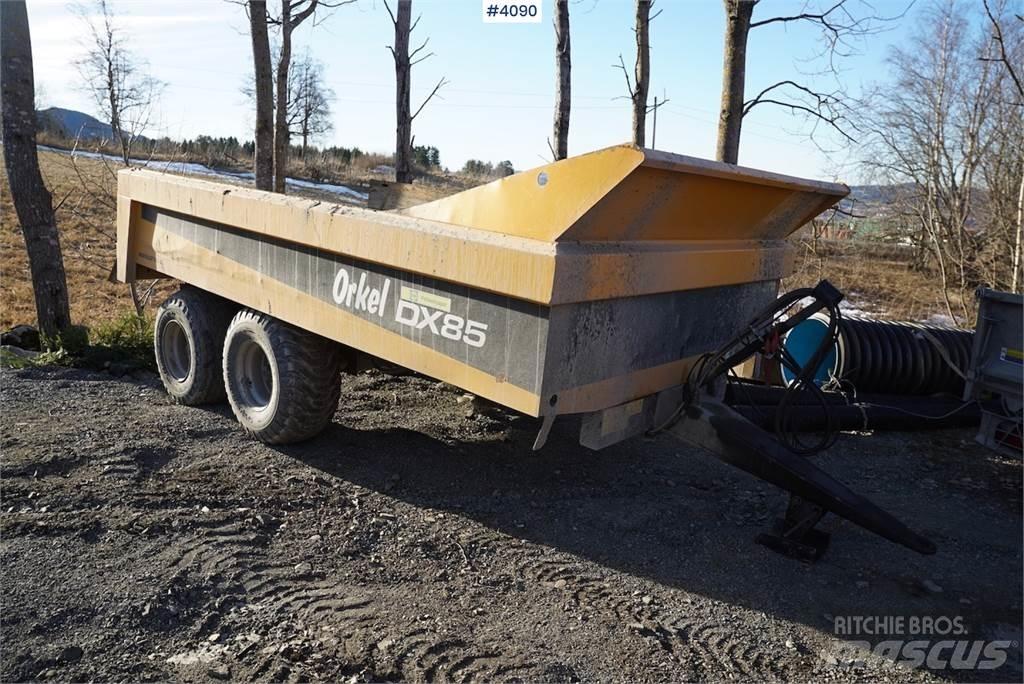 Orkel DX85 Getreideanhänger