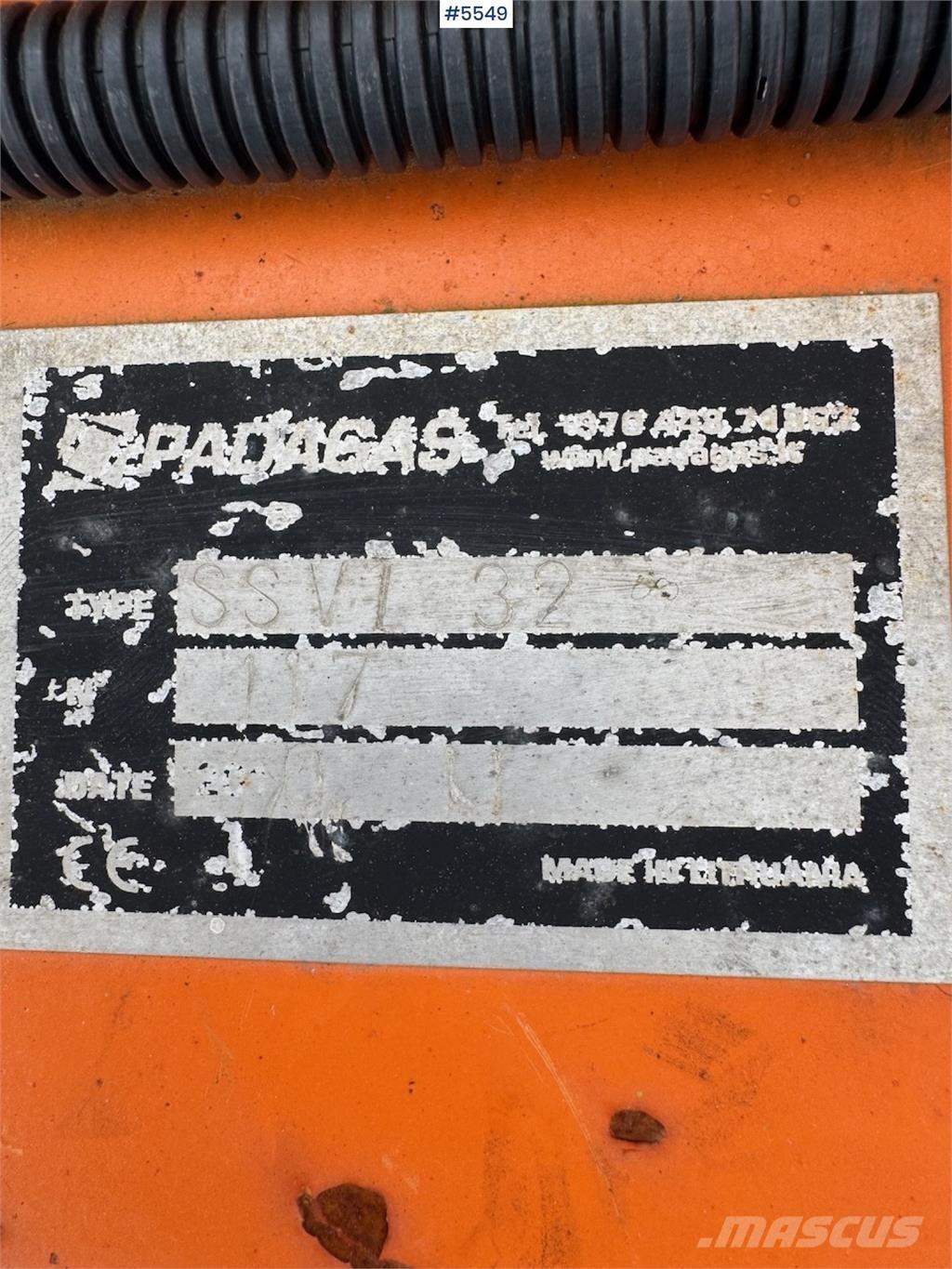 Padagas SSVL 32 Schneeschilde und -pflüge