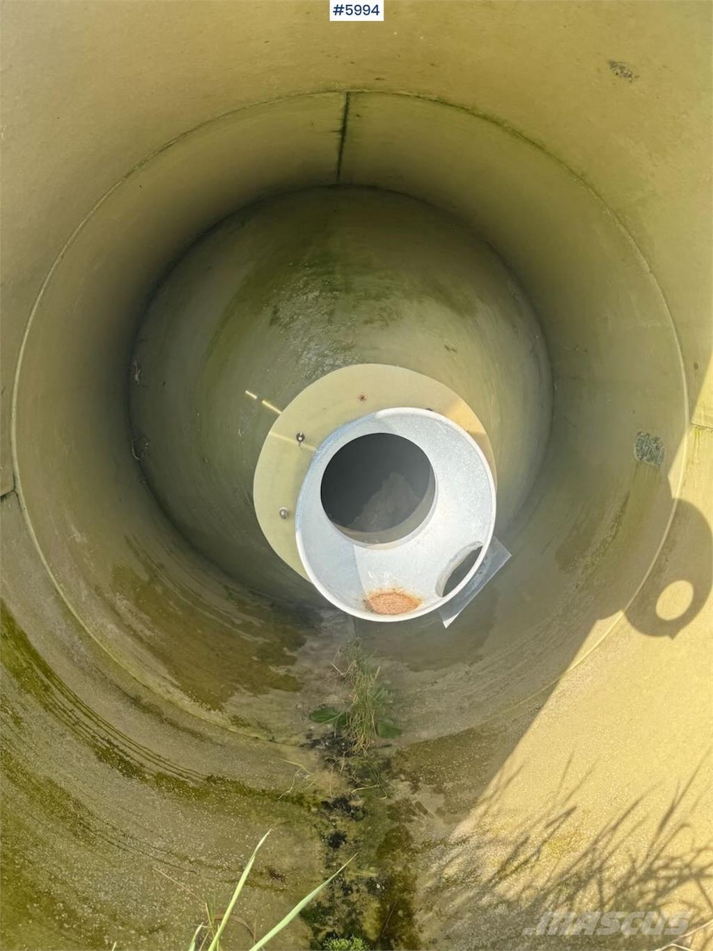  Silo Ca. 25 kubikk Sonstiges Traktorzubehör