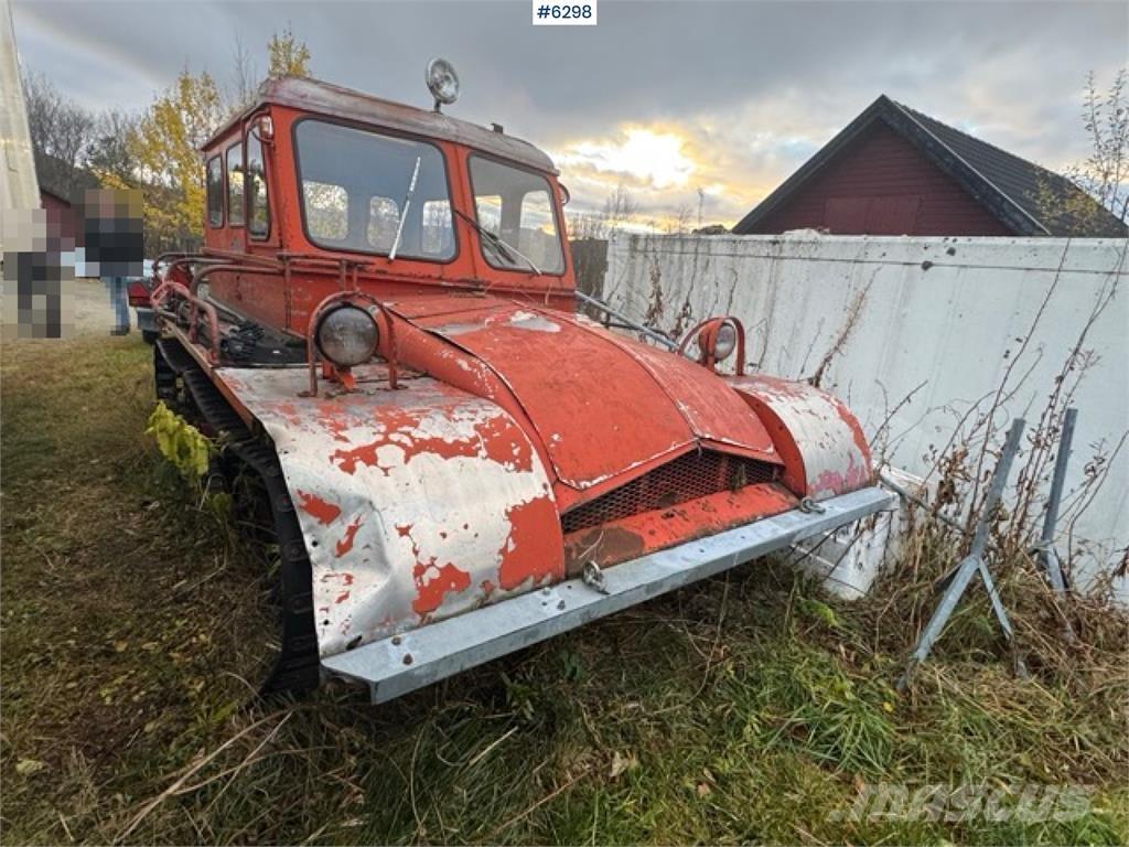  Snow trace St 4 Lieferwagen