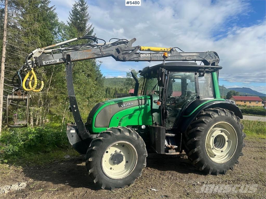 Valtra N101 Traktoren