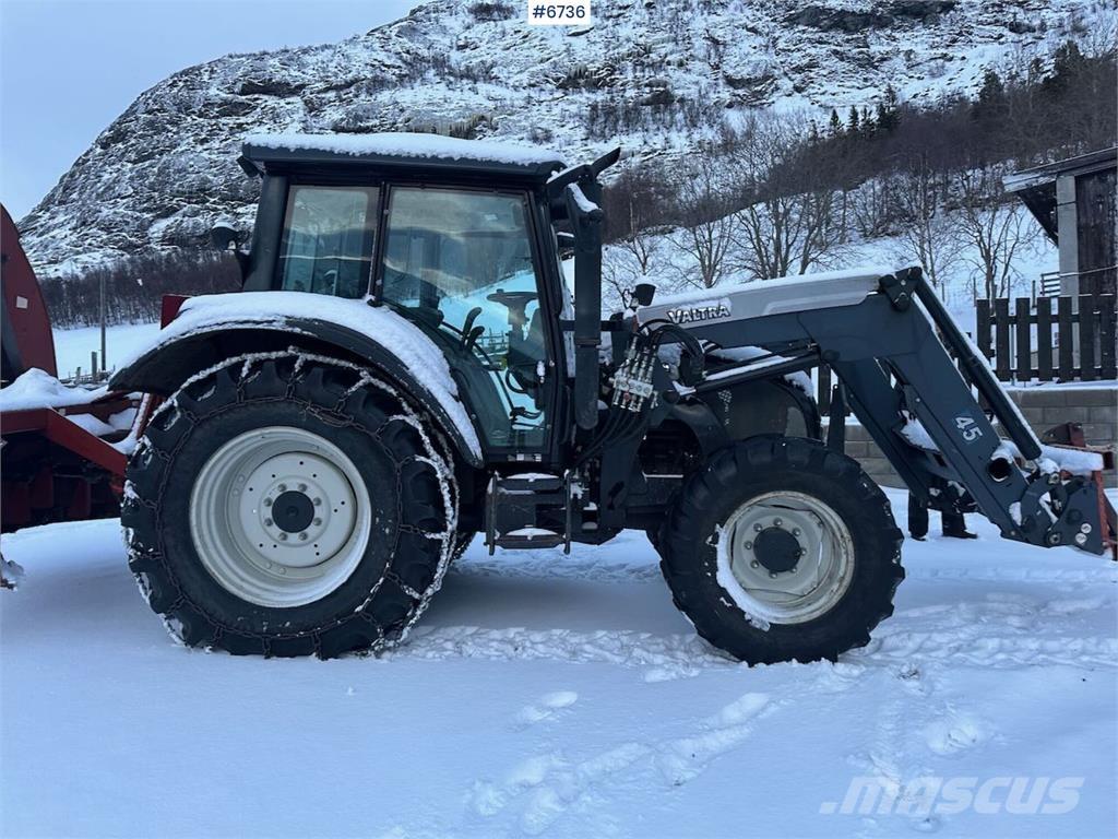 Valtra N92 Traktoren