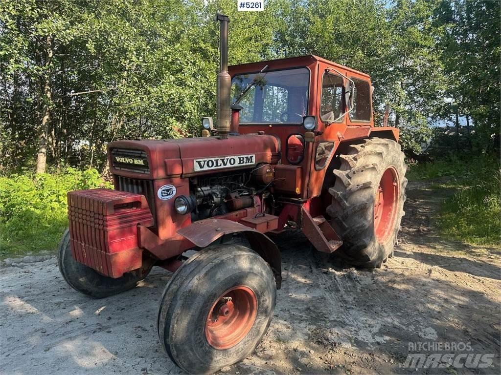 Volvo BM 800 Traktoren