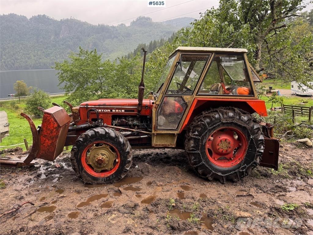 Zetor 5945 Traktoren