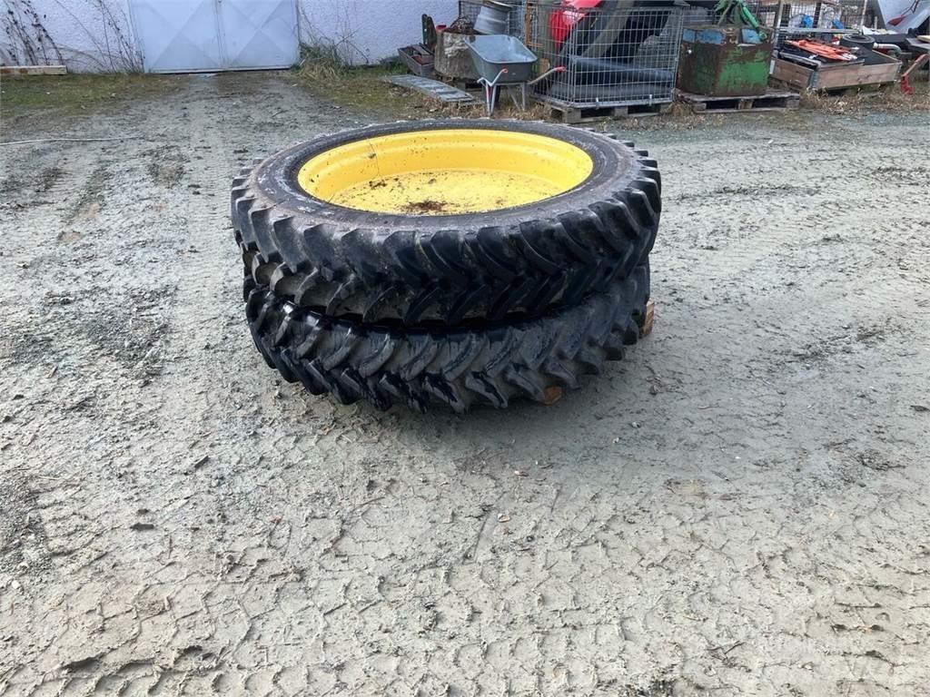  12.4 R 42 Sonstige Landmaschinen