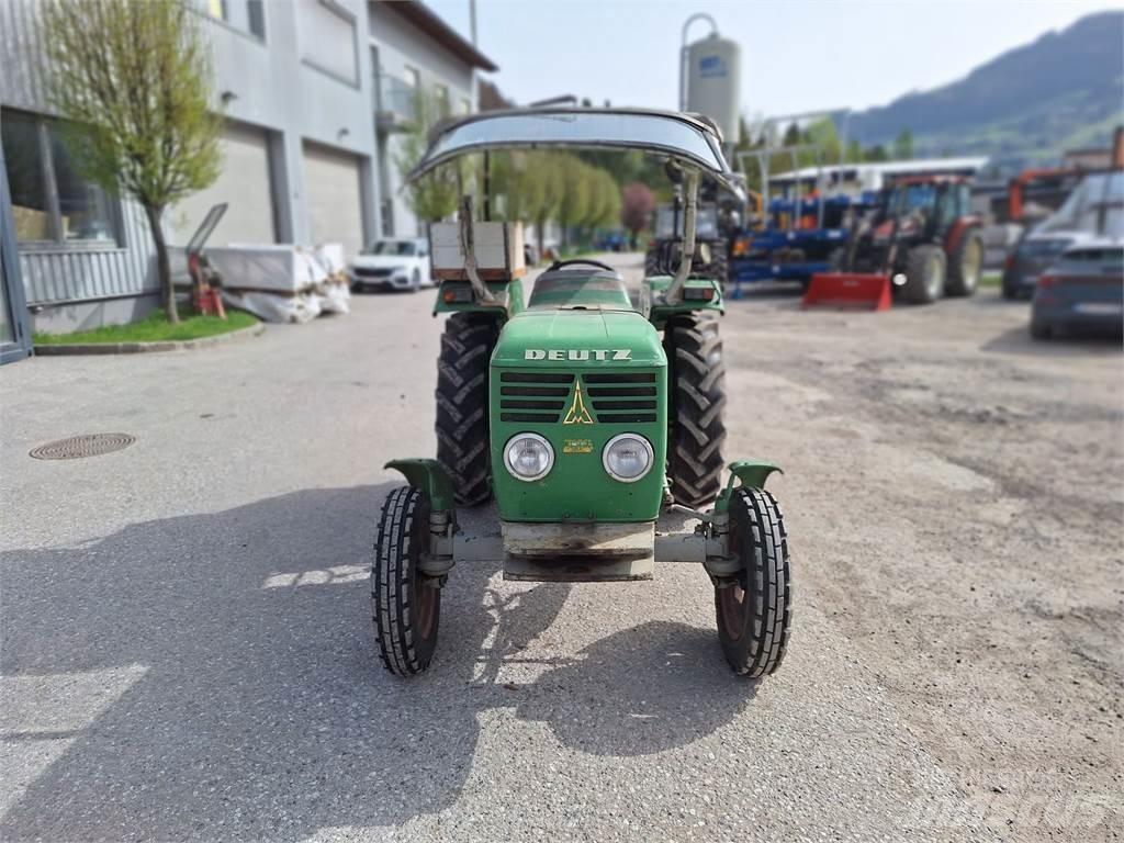 Deutz-Fahr 3006 Traktoren