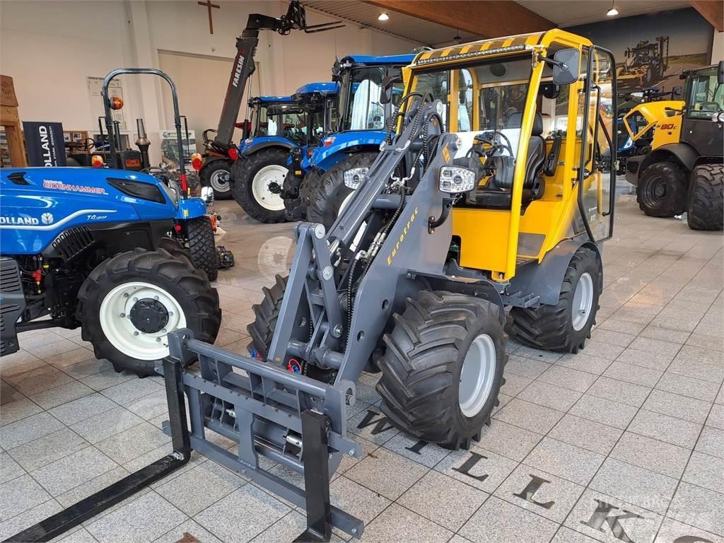Eurotrac W 12 S Hoflader