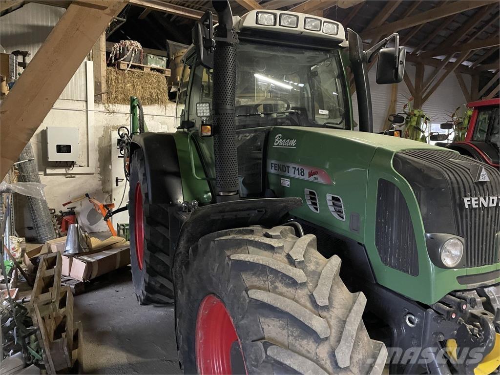 Fendt 718 Vario Traktoren