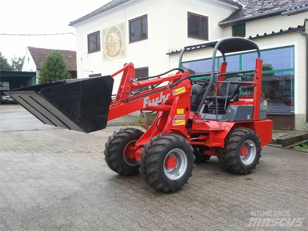 Fuchs F 1300 Hoflader