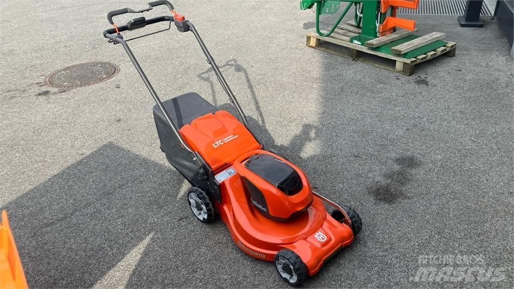 Husqvarna LC 347iVX Reitermäher