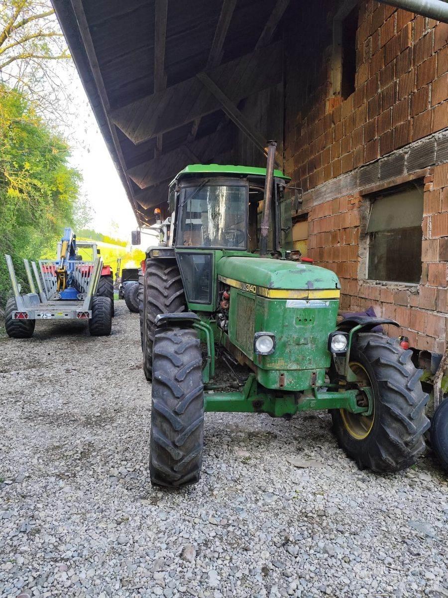 John Deere 3140 Traktoren