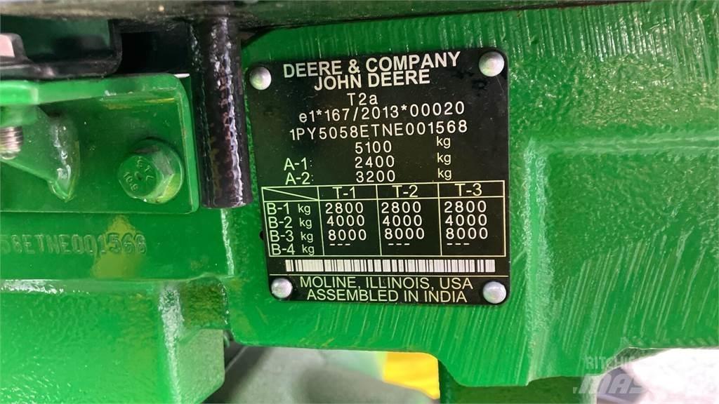 John Deere 5058E Traktoren