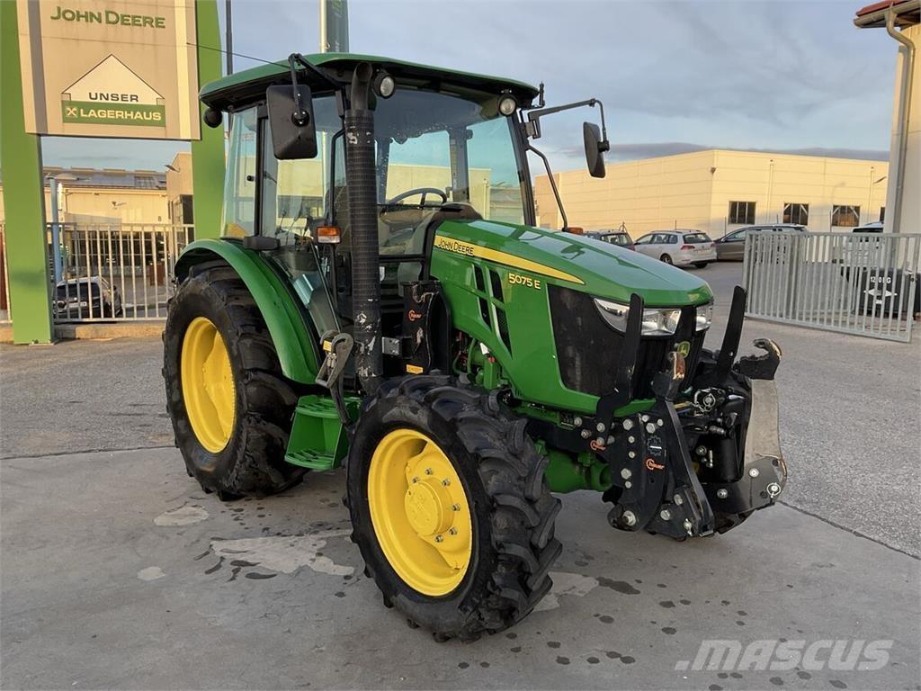 John Deere 5075E Traktoren