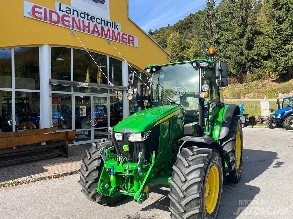 John Deere 5090 R Traktoren