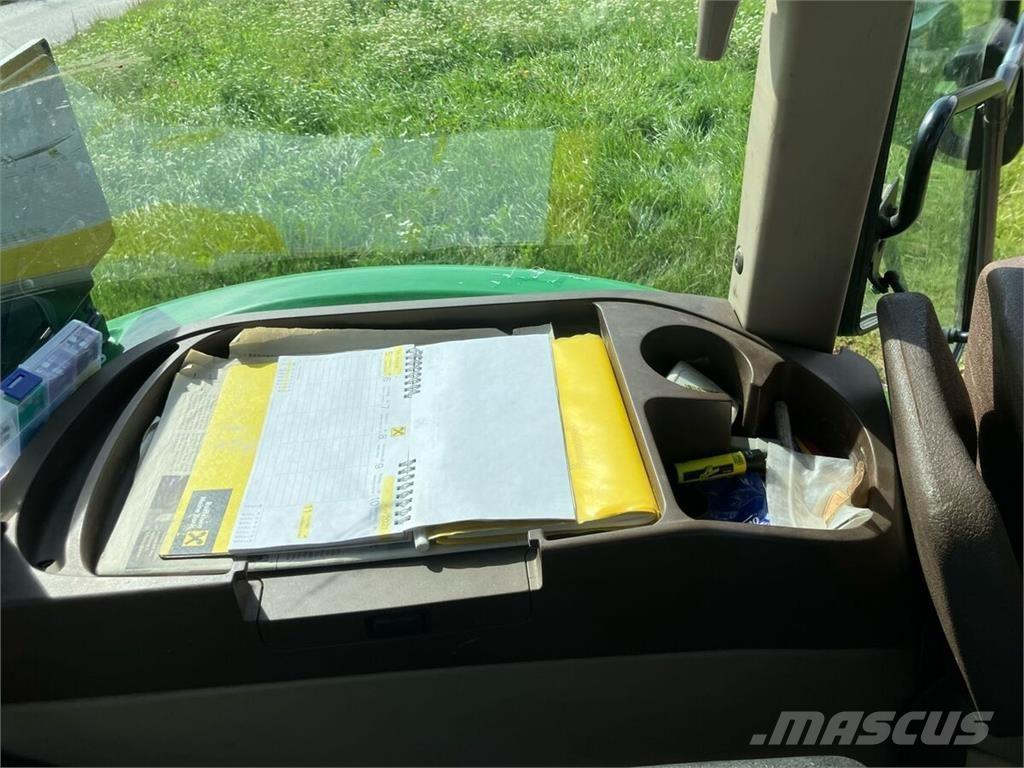 John Deere 5820 Traktoren