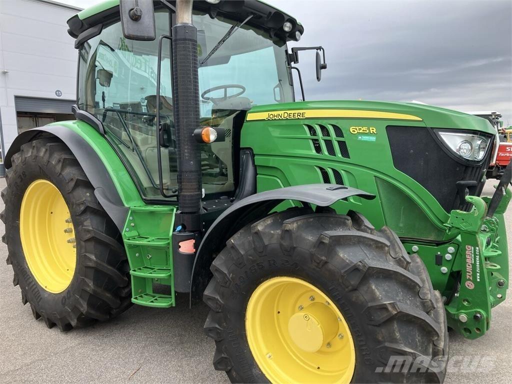 John Deere 6125R Traktoren