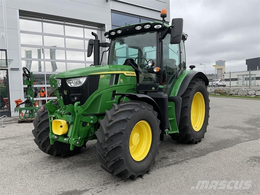John Deere 6R 110 Traktoren