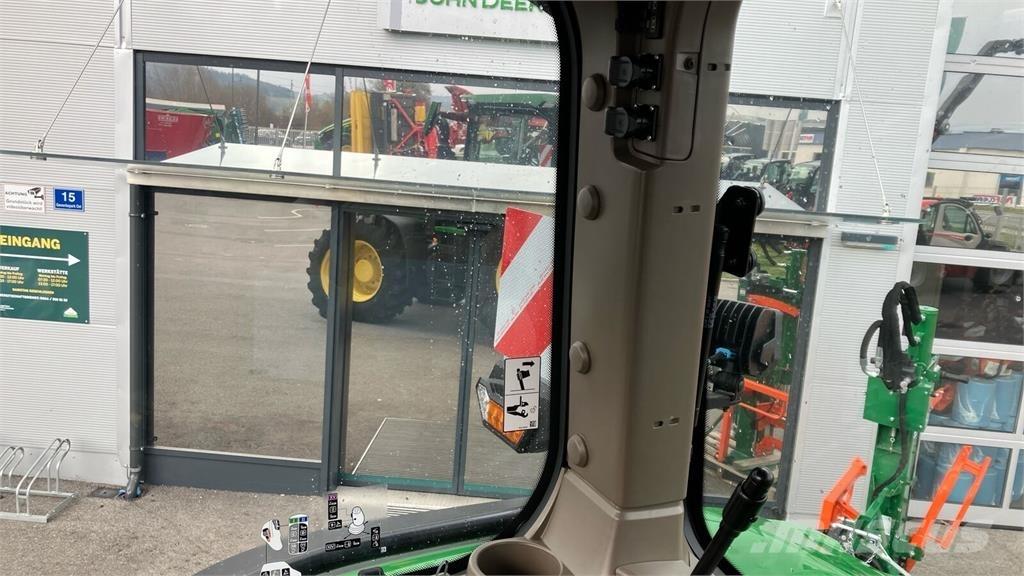 John Deere 7R 330 Traktoren
