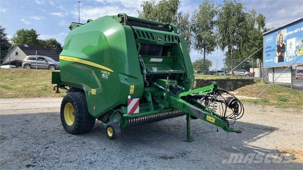 John Deere V461R Rundballenpressen