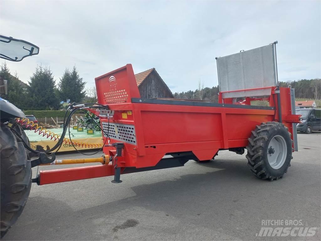  Jolmet N 250 Düngemittelverteiler