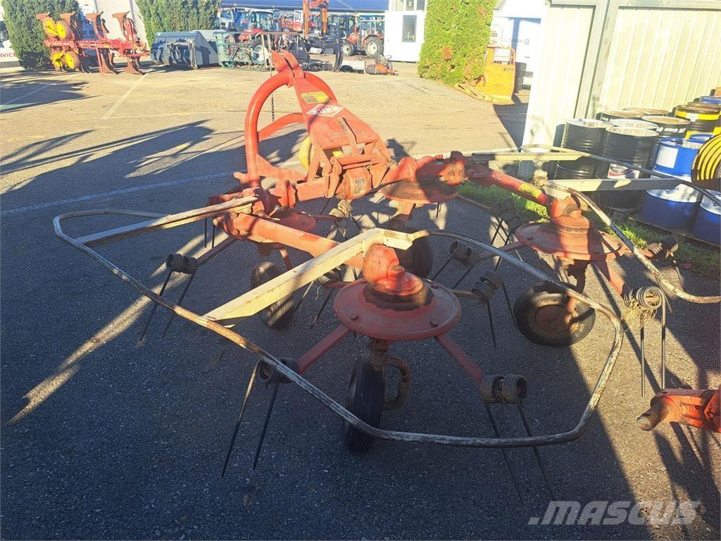 Kuhn 4 Kreisel Kreiselheuer/-wender