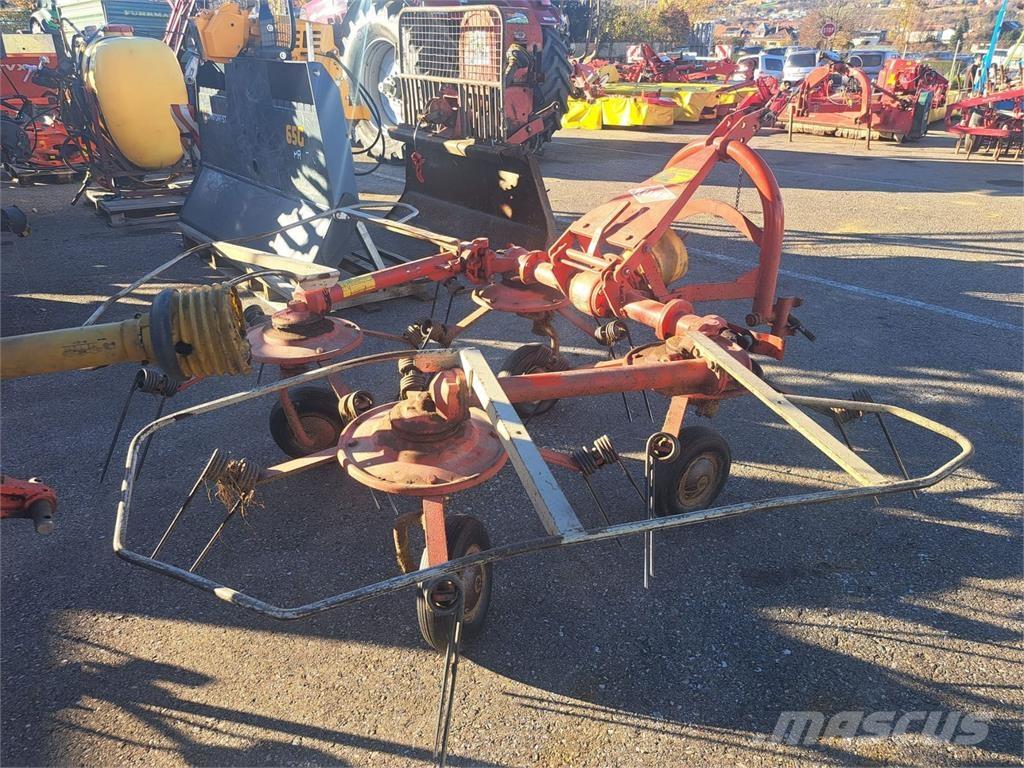 Kuhn 4 Kreisel Kreiselheuer/-wender