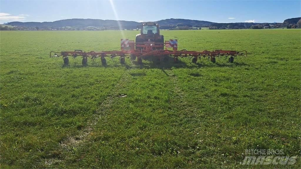 Kuhn GF 10802T Kreiselheuer/-wender