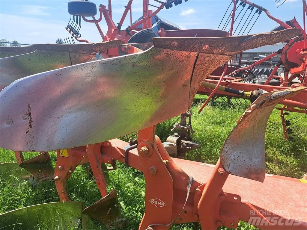 Kuhn Master 120 Konventionelle Pflüge