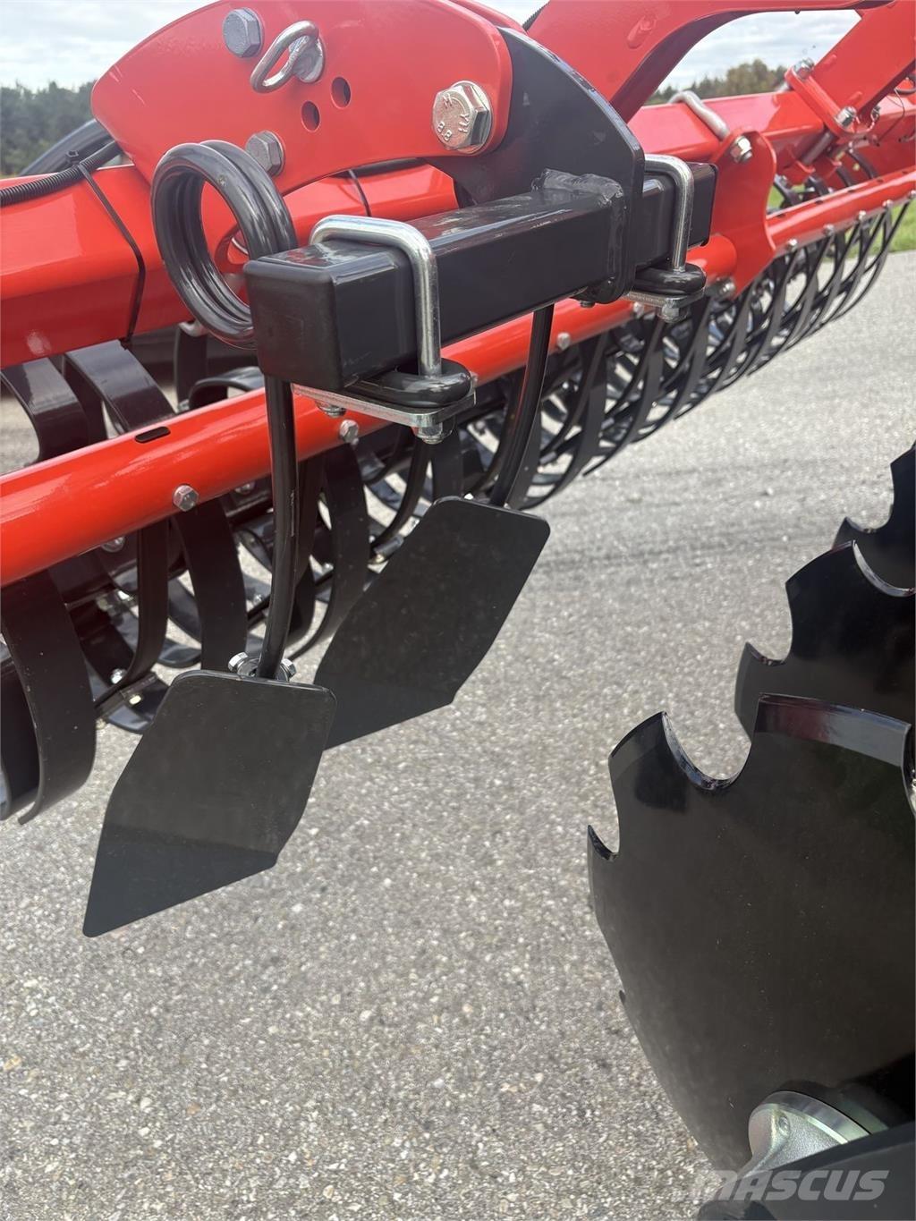 Kuhn Optimer L 300 Scheibeneggen